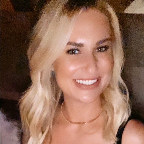 Meet your Posher, Alex - Picture 1 of 1